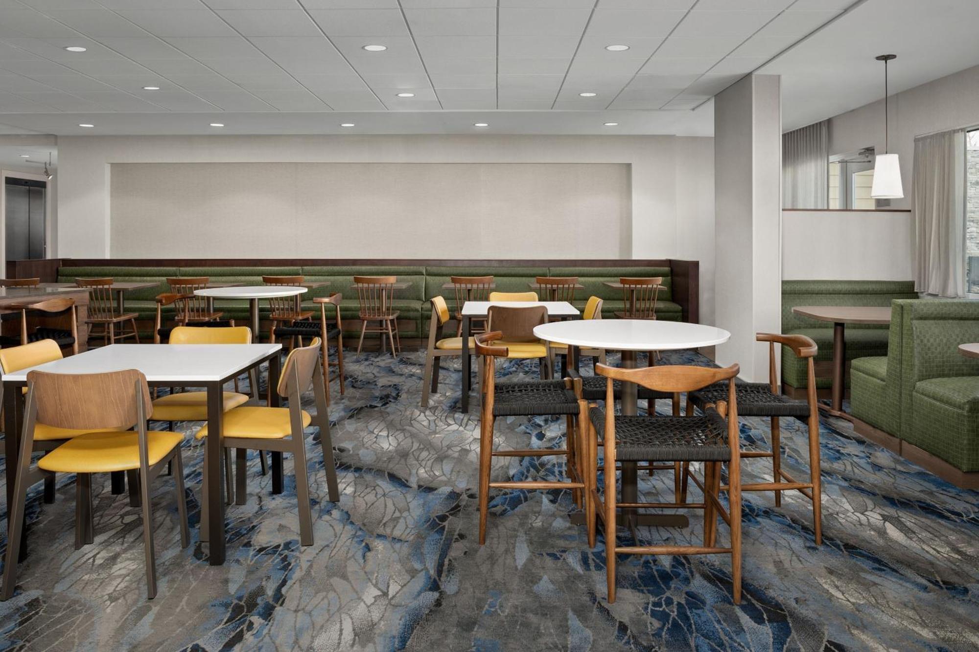 Fairfield Inn & Suites By Marriott Panama City Beach Upper Grand Lagoon Eksteriør billede