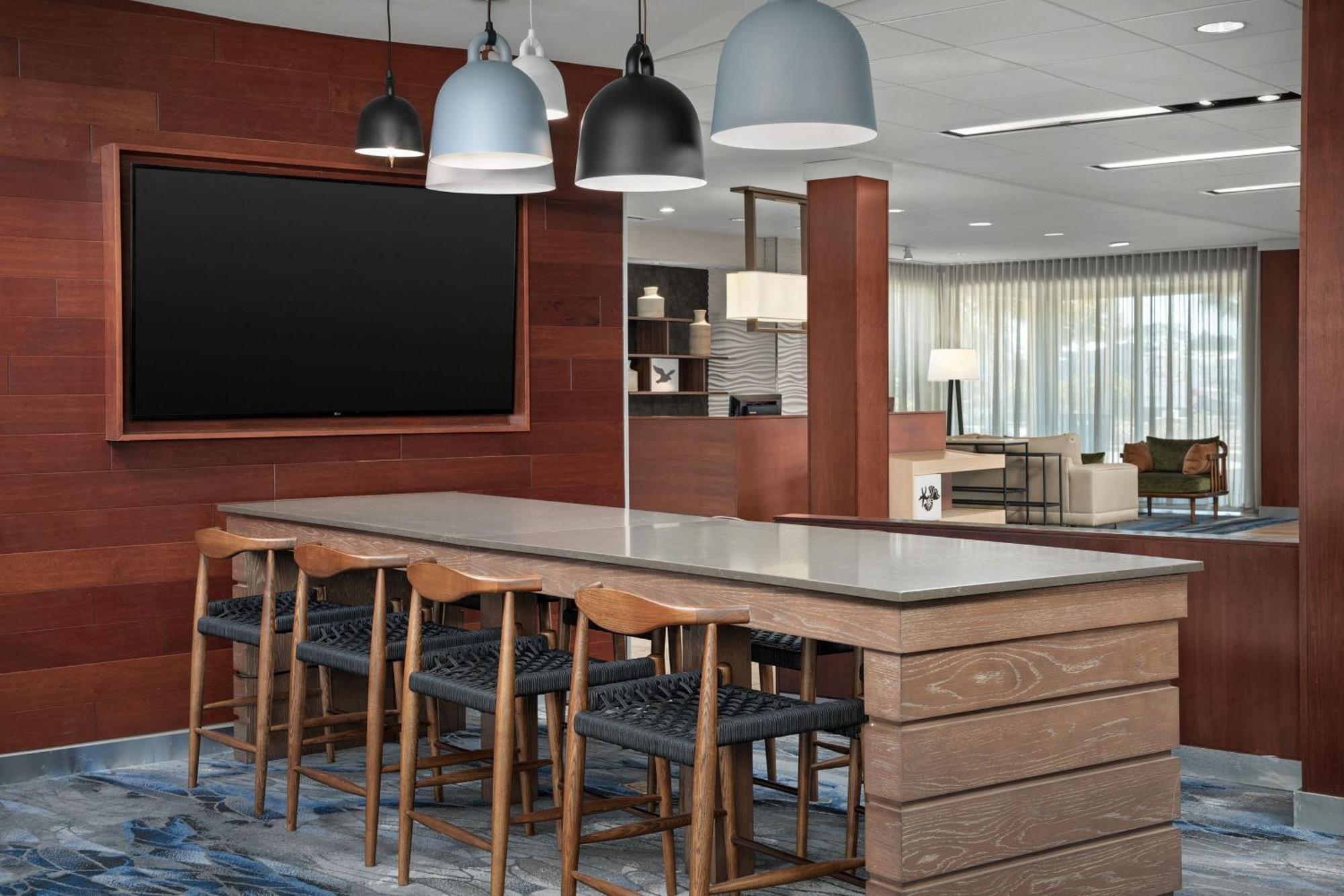 Fairfield Inn & Suites By Marriott Panama City Beach Upper Grand Lagoon Eksteriør billede