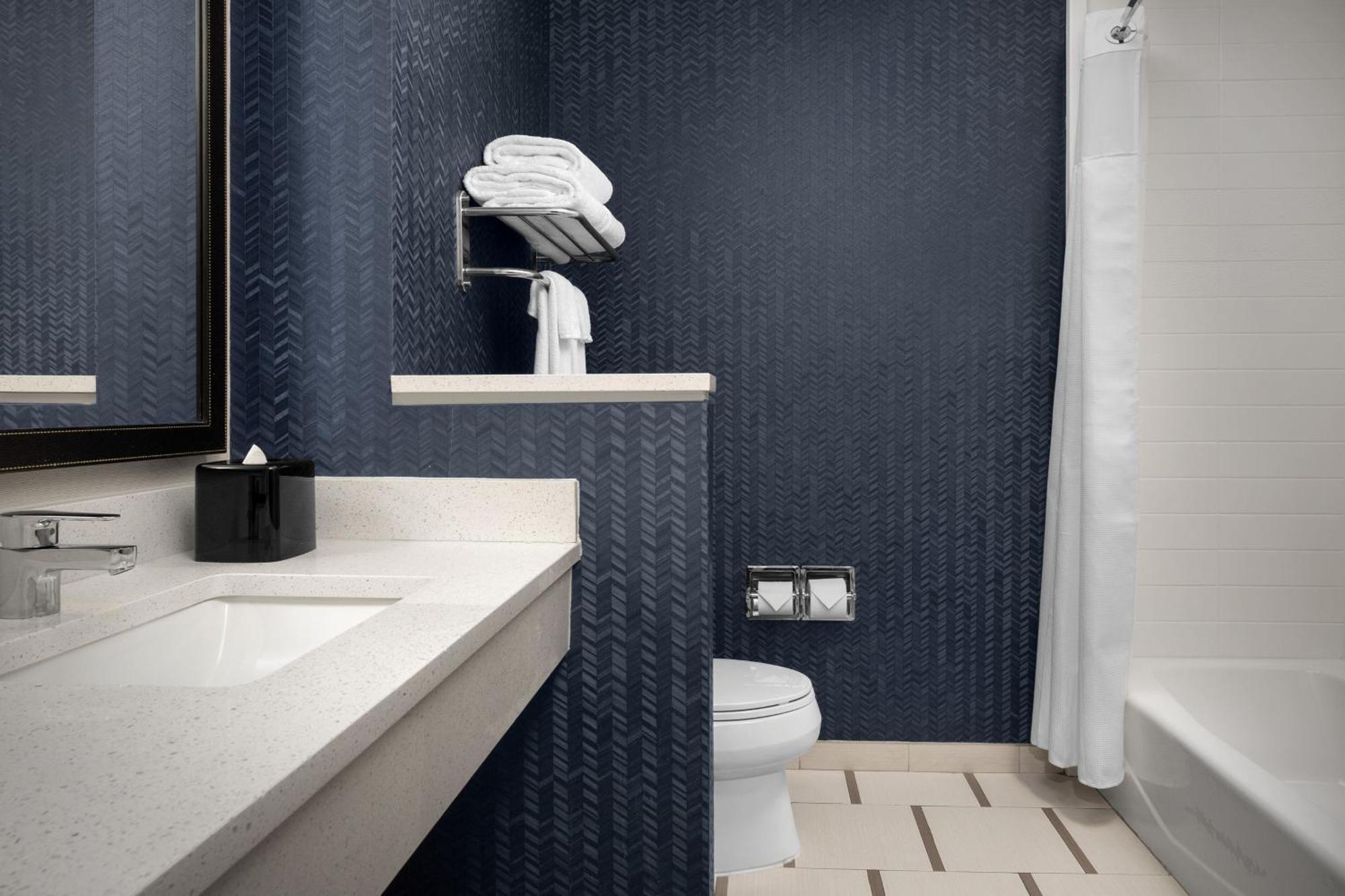 Fairfield Inn & Suites By Marriott Panama City Beach Upper Grand Lagoon Eksteriør billede