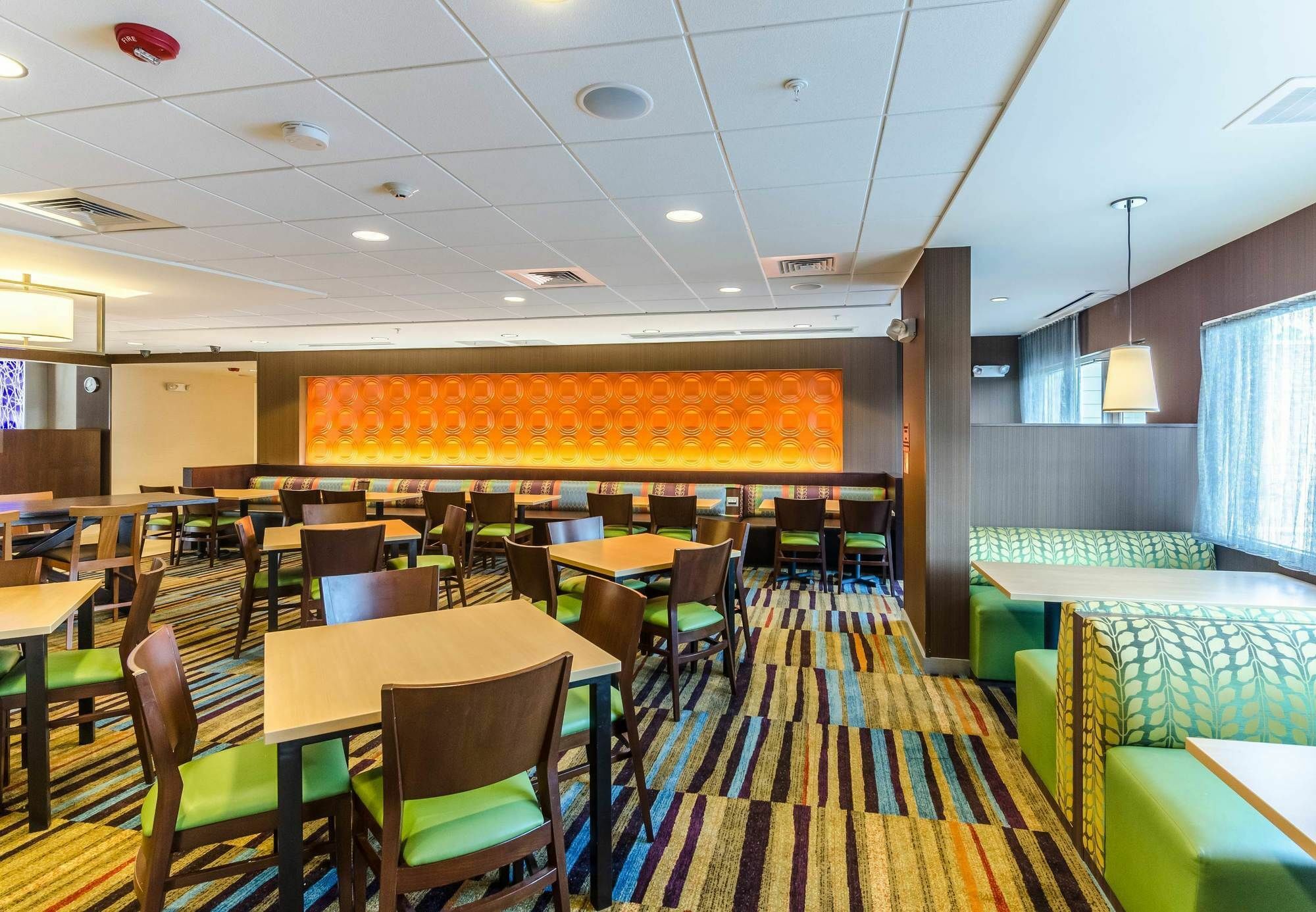 Fairfield Inn & Suites By Marriott Panama City Beach Upper Grand Lagoon Eksteriør billede